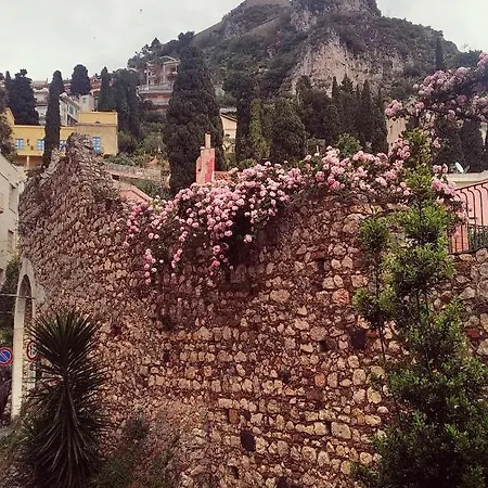 Casa Pancrazia * Taormina